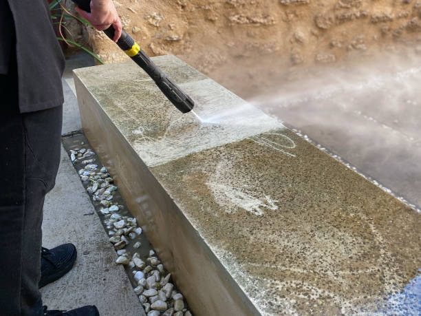 Deck Cleaning Services in Windom, MN
